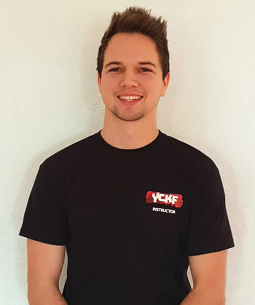 Portrait von Sihing Thomas, erfahrener Ausbilder für Yong Chun Kung Fu